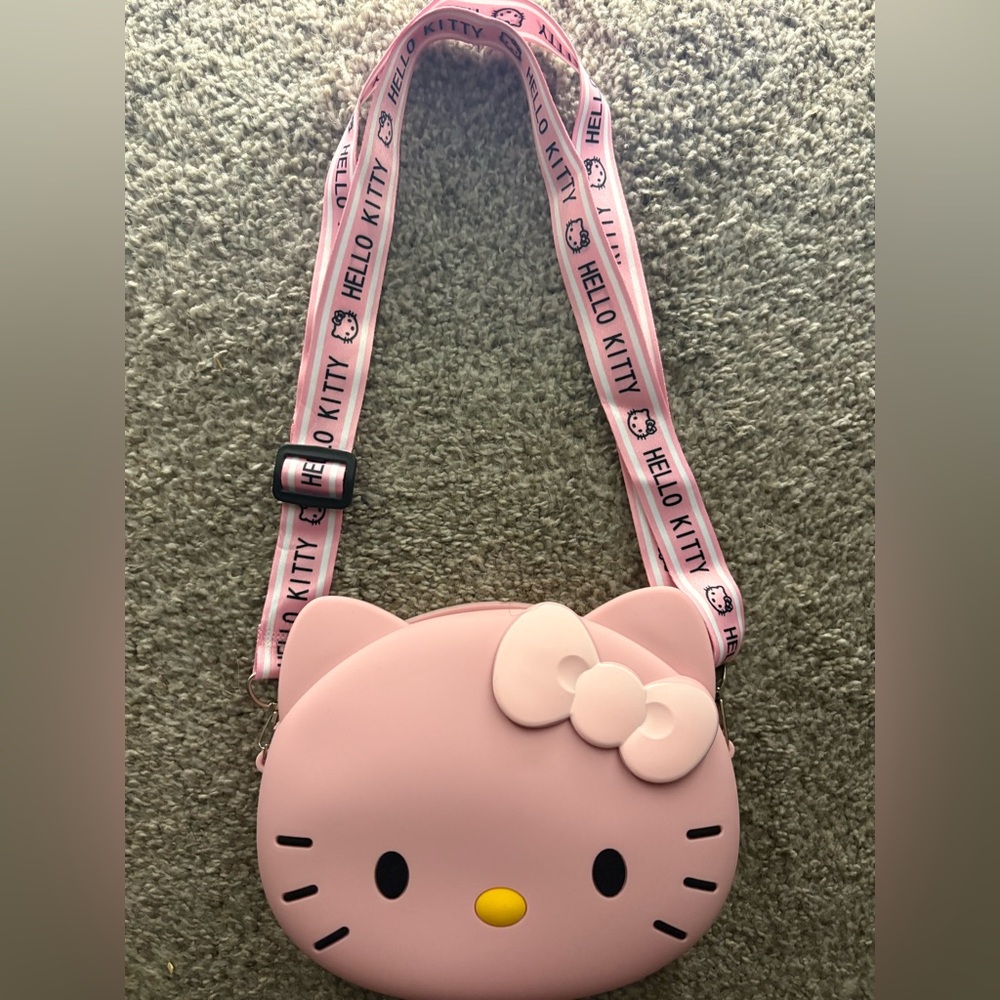 Hello Kitty Waterproof Storage Bag Change Purse - BRAND NEW - Picture 4 of 9